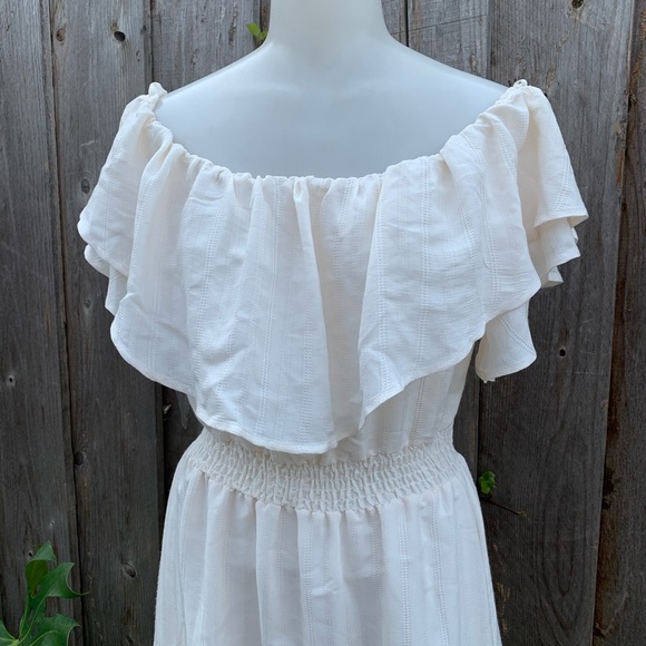 ASTR Chloe Off the Shoulder Ruffle Mini Dress - Picture 7 of 13